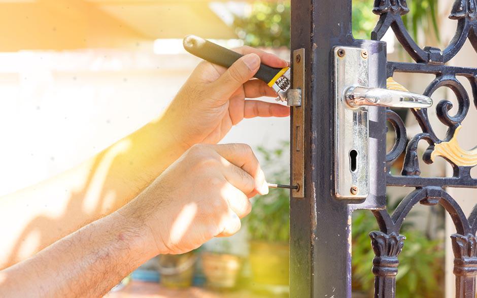 comment ouvrir une serrure de porte sans clé Aubagne